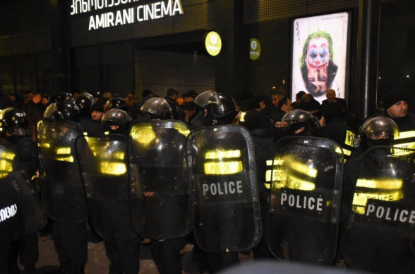 Վրաստանում ԱՄՆ դեսպանությունն իր քաղաքացիներին զգուշացնում է