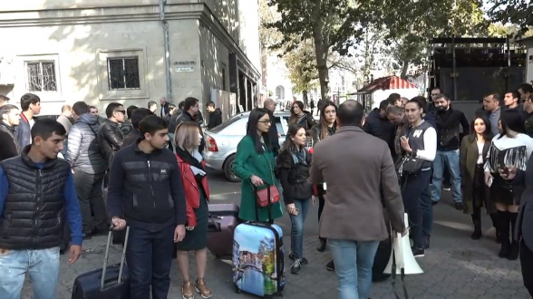 Գնացականյան․ բողոքի ակցիա՝ ԱԳ նախարար Զոհրաբ Մնացականյանի հրաժարականի պահանջով (տեսանյութ)