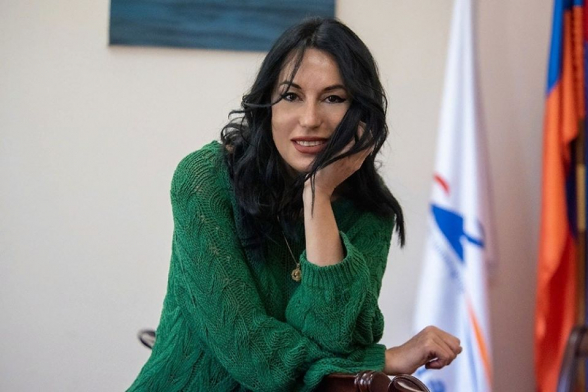 «Հզոր մարզիկի» մասին լալահառաչ տեքստերը հավաքեք, փաթաթեք ու գցեք աղբարկղը