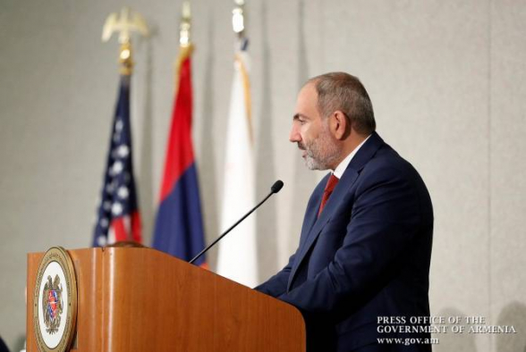 «Ջուր է ծեծում, ասելիք չունի». Լոս Անջելեսում Փաշինյանի հետ հանդիպմանը ամերիկայահայ գործարարների մի մասը լքել է դահլիճը․ «Իրատես»