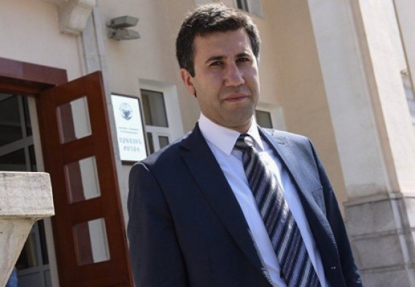 Սա իշխանության կողմից իր դեմքը փրկելու փորձ է, որը անցյալը չի կարող փոխել