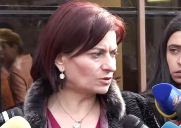 «Պարոն վարչապե՛տ, երկրիդ գիտնականները մնացել են լուսանցքում»․ ԵՊՀ դասախոս (տեսանյութ)