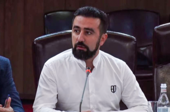 ՀՀ–ում այսօր ամենաշատ պահանջ ունեցող և շատ սպառվող «ապրանքը» ատելությունն է. իշխանությունը հիմնվում է միայն այդ ատելության վրա. Կոնստանտին Տեր-Նակալյան (տեսանյութ)