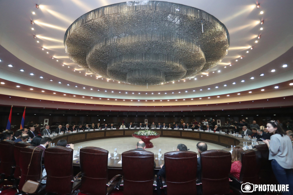 Ոչ թե ընդդեմ, այլ` հանուն. «Վերնատան» առաքելությունը