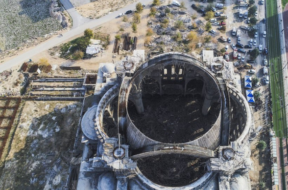 Թուրքիայի երկրորդ ամենամեծ մզկիթի գմբեթը փլվել է՝ ավերակների տակ թողնելով ինժեներին (տեսանյութ)