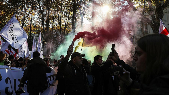 В МВД Грузии заявили о выходе за рамки закона митинга в Тбилиси