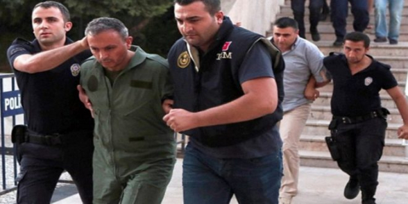 В Турции выдали ордер на задержание 133 военных по подозрению в причастности к путчу