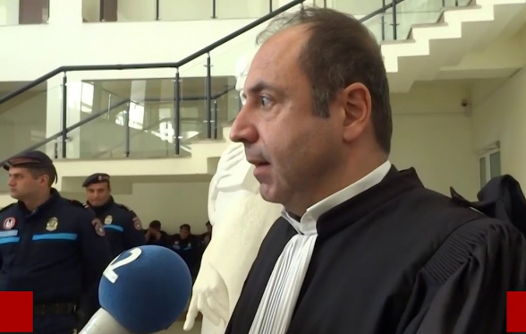 Թատրոնի մասնակցելու ժամանակ չունեմ․ ինչո՞ւ փաստաբանը լքեց դատարանի դահլիճը (տեսանյութ)