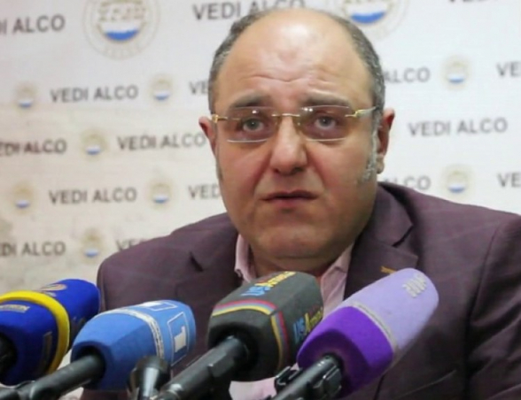 Власти – Храбрые Назары: оседлали тигра задом наперед и стали королями – Мигрдат Мадатян (видео)