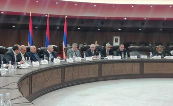 Прогнозы Р. Кочаряна с видом на конец осени полностью оправдались