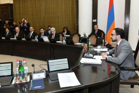 Заседание Правительства РА (прямой эфир)