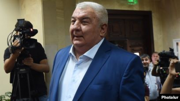 Ասել, թե ես չկամ «կարմիր ցուցակում» սուտ է․ Յուրի Խաչատուրով (տեսանյութ)