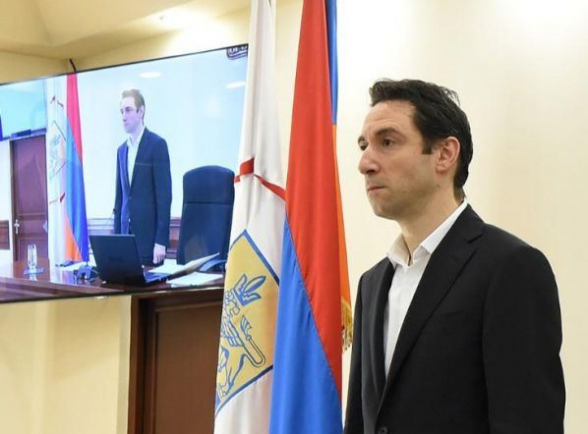 Երևանի բյուջեից ամանորյա միջոցառումների համար հատկացվել է 350 մլն դրամ՝ 10 անգամ ավելի շատ, քան Տարոնի ժամանակ էր հատկացվում