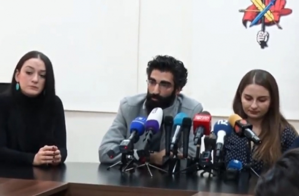 Пресс-конференция членов молодежно-студенческого союза АРФД (видео)