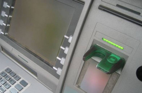 Անհայտ անձը գողացված բանկային քարտով կանխիկացման փորձ է արել. հարուցվել է քրեական գործ (տեսանյութ)