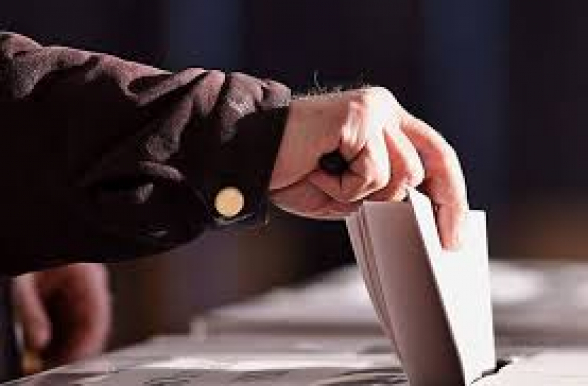 Մեծ Բրիտանիայում մեկնարկել են վաղաժամկետ խորհրդարանական ընտրությունները