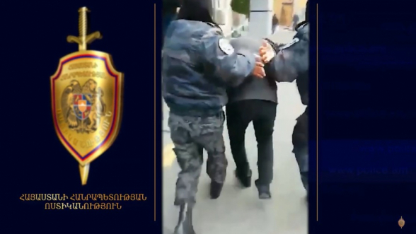 Կնոջից 1 միլիոն 700 հազար դրամ շորթելու պահին տղամարդը բերման է ենթարկվել (տեսանյութ)