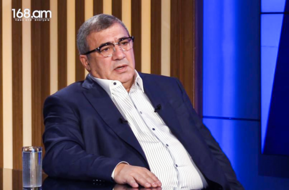 10 дней назад Андраник Кочарян призывал через моего друга, чтобы я бежал из РА, так как Никол приказал меня поймать – Рубен Айрапетян