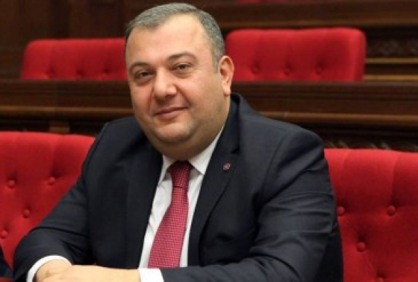 Թե բա ժողովուրդը ոնց որոշի, այդպես էլ կանենք