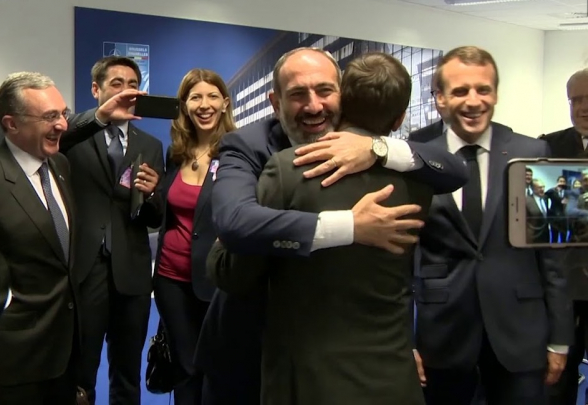 Նիկոլի let"s do պաչիկը Ադրբեջանում Ֆրանսիայի դեսպանը սխալ է հասկացել