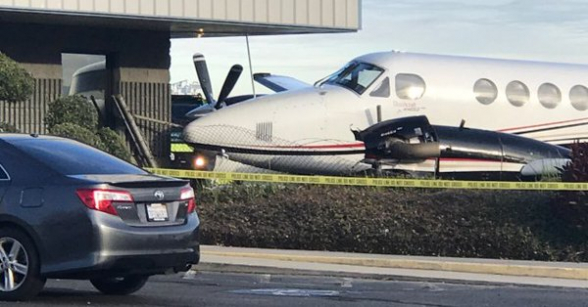 В США 17-летняя девушка попыталась угнать самолет