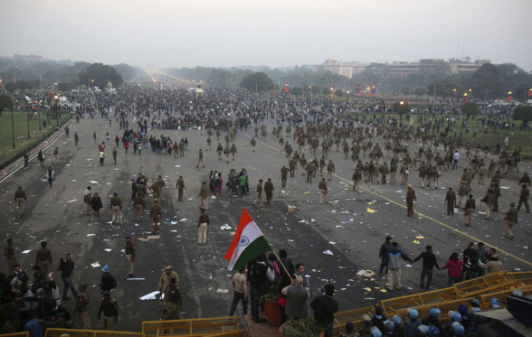 Лидеры оппозиции задержаны в ходе протестов в Нью-Дели – СМИ