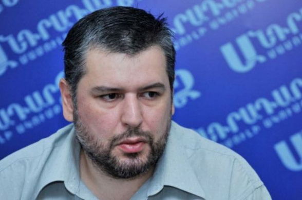 Էդ անտաղանդ սցենարիստին հանեք գործից