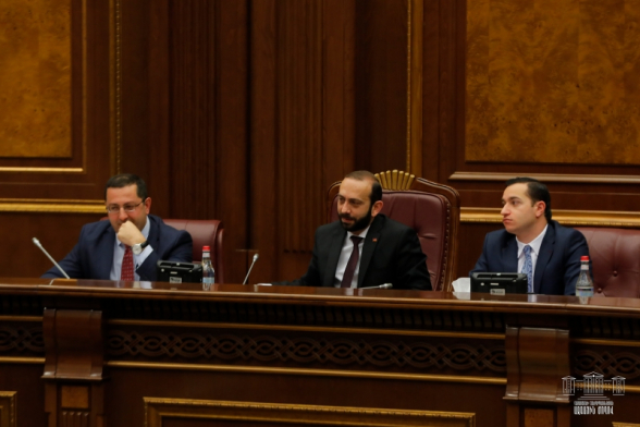 Ազգային ժողովում այսօր տեղի ունեցավ «Soros-ը՝ կրթության ոլորտում» խորագրով հանդիսավոր նիստը