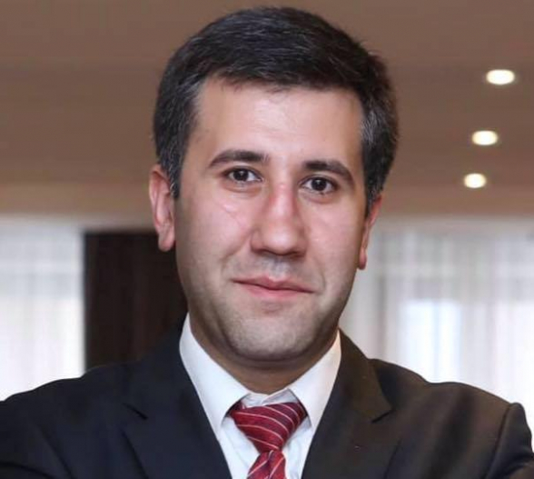 Արմեն Մելիքբեկյանի կայքում ադրբեջանական պաշտոնական պրոպագանդայի առանձին թեզերի նուրբ «սպասարկում» էր արվում