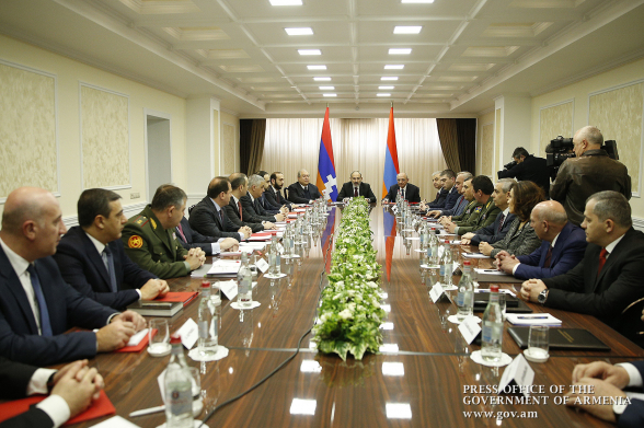 Ինչպես «բարձրացնել» Արցախի սուբյեկտայնությունը, որ դրանից ոչինչ չմնա