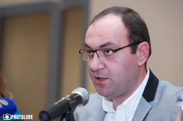 Մի օրենքի ընդունման ոդիսականը կամ ո՞ւմ է թույլ տրված փոխել ԱԺ կողմից ընդունված օրենքի տեքստը