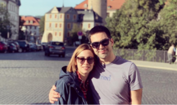 Ռուստամ Բադասյանի կինը հանդիսանում է նաև ԱԺ փոխնախագահ Լենա Նազարյանի գրասենյակի աշխատակից