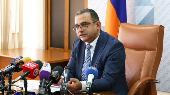 Пресс-конференция министра экономики Тиграна Хачатряна (прямой эфир)