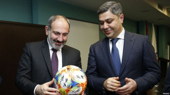 Месседж Пашиняна Ванецяну