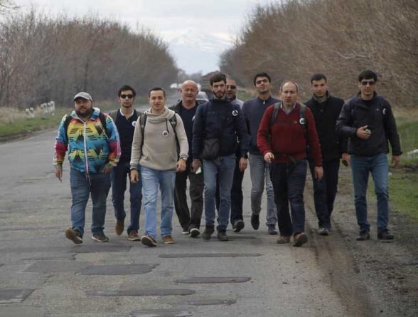 «Հեղափոխությունը» ճգնաժամի մեջ է