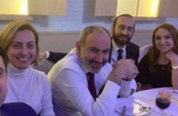 Экономическая революция будет, но только в жизни представителей власти – «Паст»