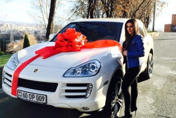 «Հրազդան» կիրճում գտնվող «Փարվանա» ռեստորանային համալիրի տարածքում թալանել են երգչուհու Porsche Cayenne-ը