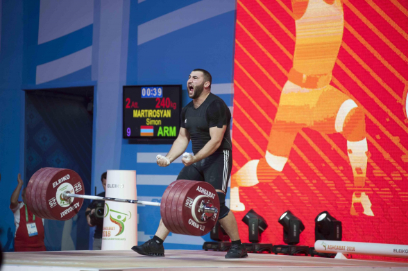 Սիմոն Մարտիրոսյանը հավակնում է տարվա լավագույն ծանրորդի կոչմանը