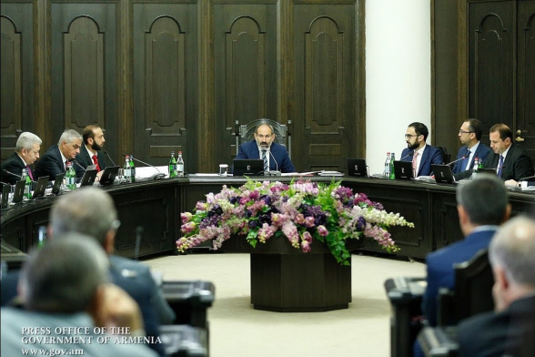Заседание Правительства РА (прямой эфир)