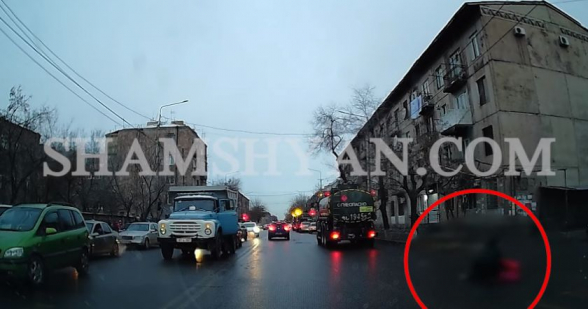 Տեսախցիկը արձանագրել է 10-ամյա աղջկան վրաերթի ենթարկելու դեպքը