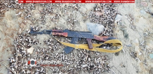 Սահմանային անցակետի փշալարերի տակով արգելված վայր անցած 2 քաղաքացի է հայտնաբերվել. նրանք եղել են զինված