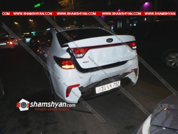 Գարեգին Նժդեհի հրապարակում Opel-ը բախվել է KIA-ին, KIA-ն էլ վրաերթի է ենթարկել փողոցը չթույլատրելի հատվածով անցնող 2 հետիոտնի