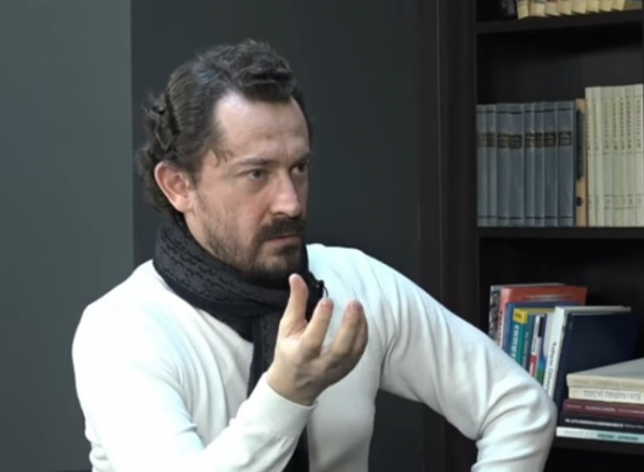 Մենուա Հարությունյանը՝ թաքուն բանակցությունների և Փաշինյանի՝ թիմին չխնայելու մասին (տեսանյութ)