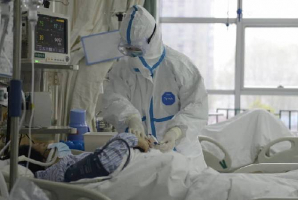 Բժիշկը տասն օր պայքարել է կորոնավիրուսի դեմ և մահացել գերհոգնածությունից