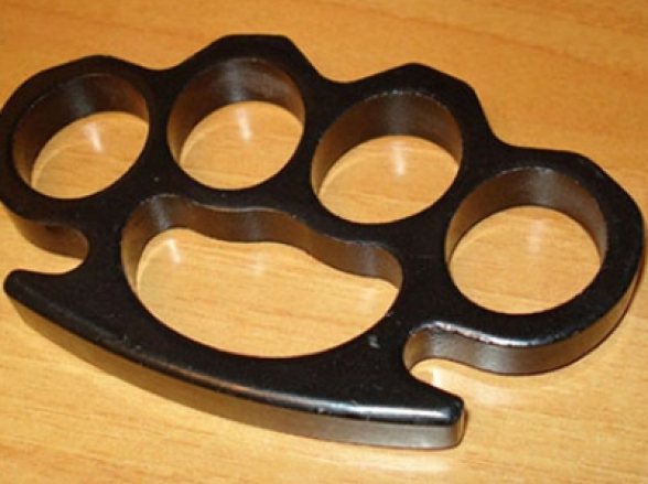 Անչափահասի մոտից կռփազենք է հայտնաբերվել