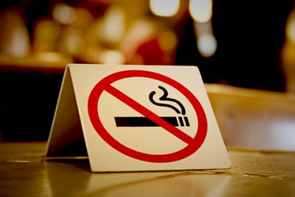Քննարկվում է հանրային սննդի բոլոր օբյեկտներում ծխելն արգելող օրինագիծը
