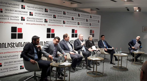 «Конституционная безопасность: вызовы и решения» – обсуждение в исследовательском институте «Политэкономия» (видео)