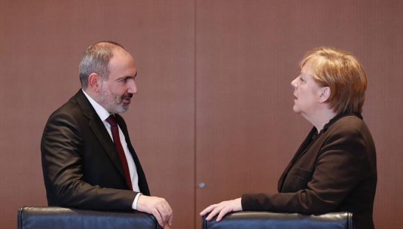 Մերկելը քննադատական հնչերանգով հարցրել է Ռոբերտ Քոչարյանի գործի մասին․ «Փաստ»