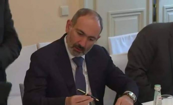 Գերմանական կողմը մեսի՞ջ էր փոխանցում Փաշինյանին. քաղաքականության մեջ մանրուքներ չկան․ «Հրապարակ»