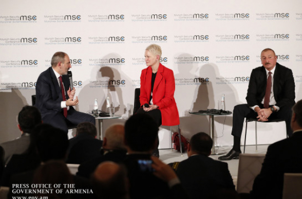 «Аргументы и факты» выразила благодарность Пашиняну и Алиеву за рекламу газеты